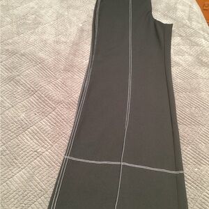 INC international concept women’s black pants with White Stitching, size 16. 332